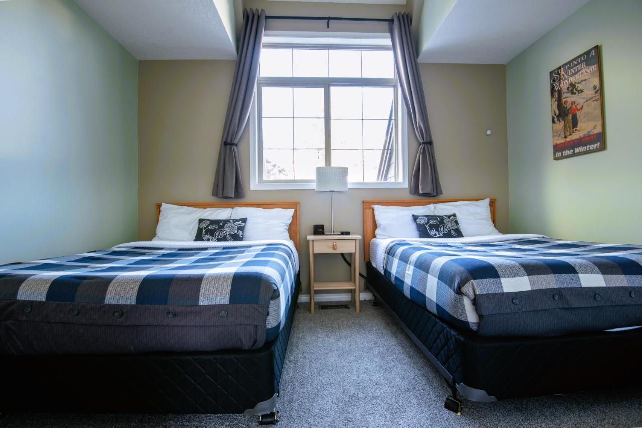 Renovated Chalet At Mystic Springs, Mountain Views, Pets Welcome! Canmore Esterno foto